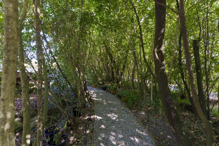 8 Merlincote Crescent Governors Bay_21