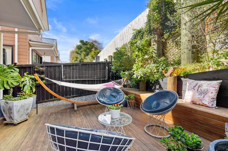 56 Seafarer Crescent Stanmore Bay_11