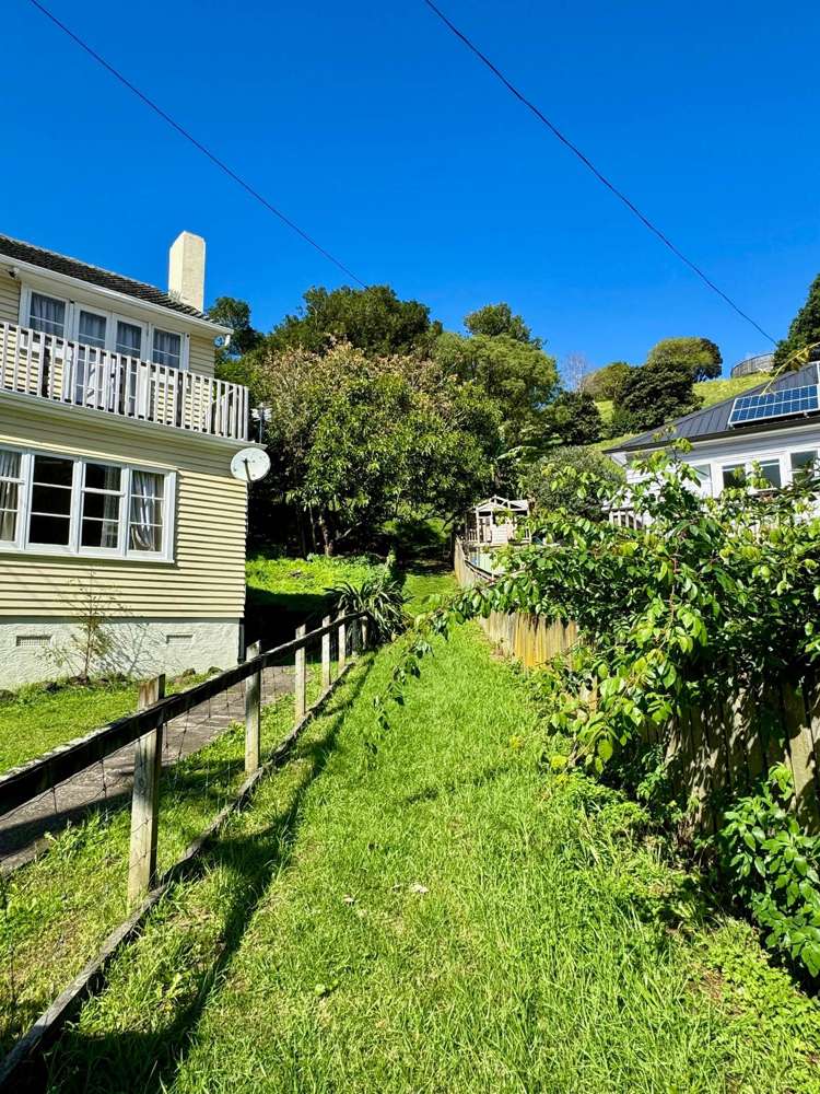 15 Connolly Avenue Mount Roskill_11