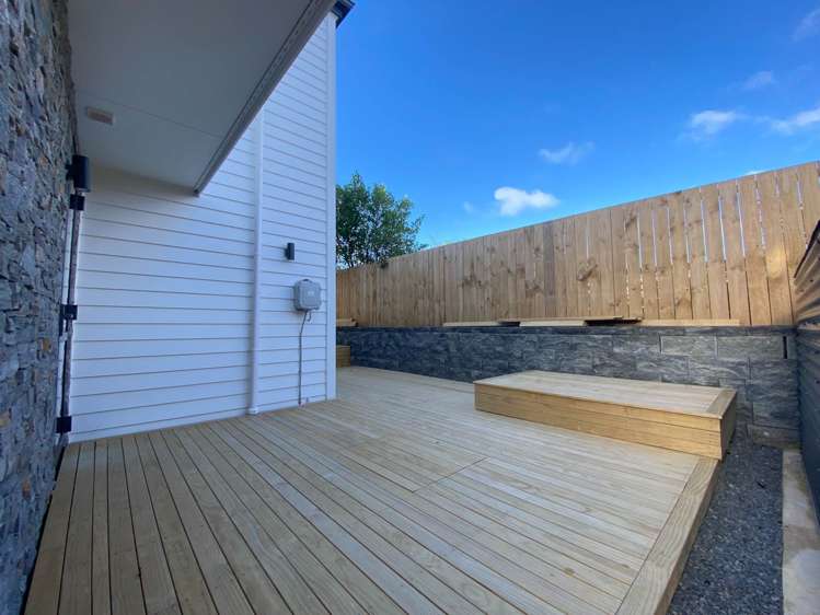 1B Letterkenny Place Blockhouse Bay_24