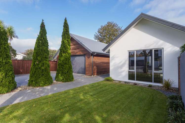 3 Bluestone Drive Waitikiri_29