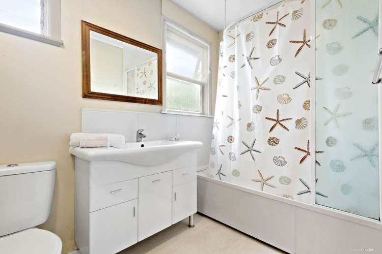 1/84 Cargill Street Papakura_13