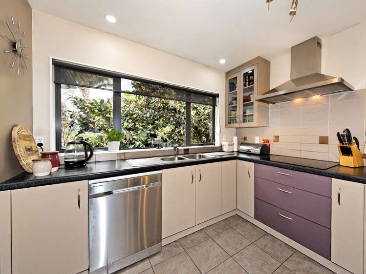 29a Atkinson Road Titirangi_8