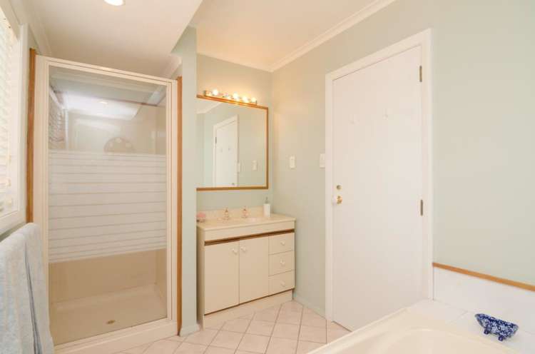 215 Wood Street Woodside_9