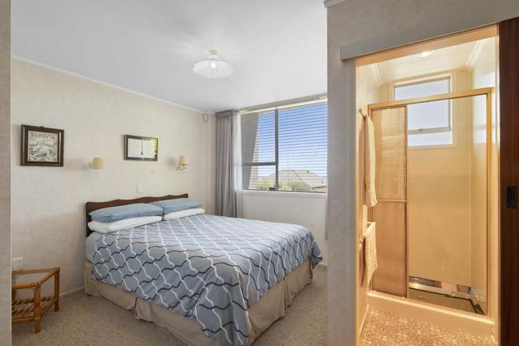 128 Pendarves Street New Plymouth_11