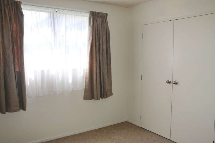 28 Woodbank Drive Glen Eden_10