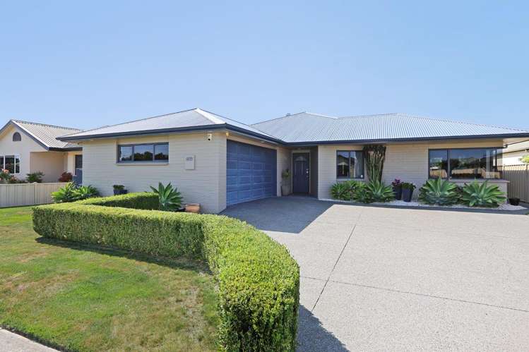 202 Frimley Oaks Frimley_17