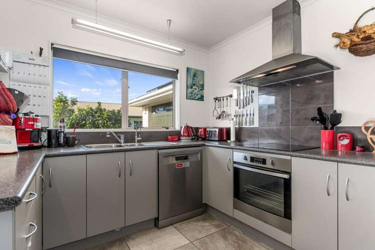 3 Rainbow Place Onerahi_1
