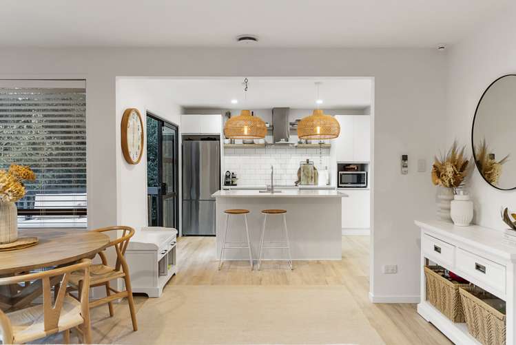 17a Hillcrest Road Hatfields Beach_12