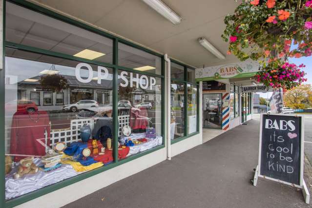 6 Main Road Katikati_3