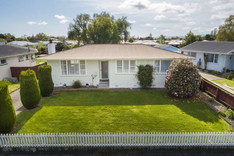 17 Cavendish Crescent Awapuni_18