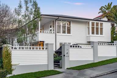 26 Glen Atkinson Street_2