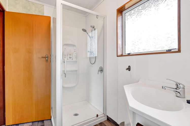 15 Grey Street Normanby_16