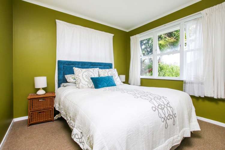 17 Tamariki Avenue Kelston_5