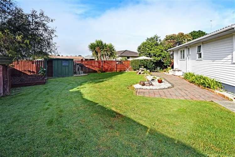 69 Beeston Crescent Manurewa_11