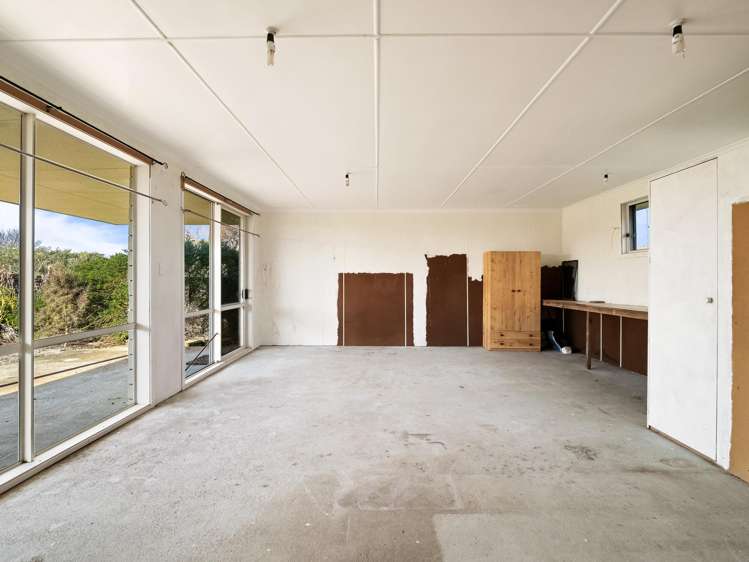 22 Halkirk Street Karitane_17