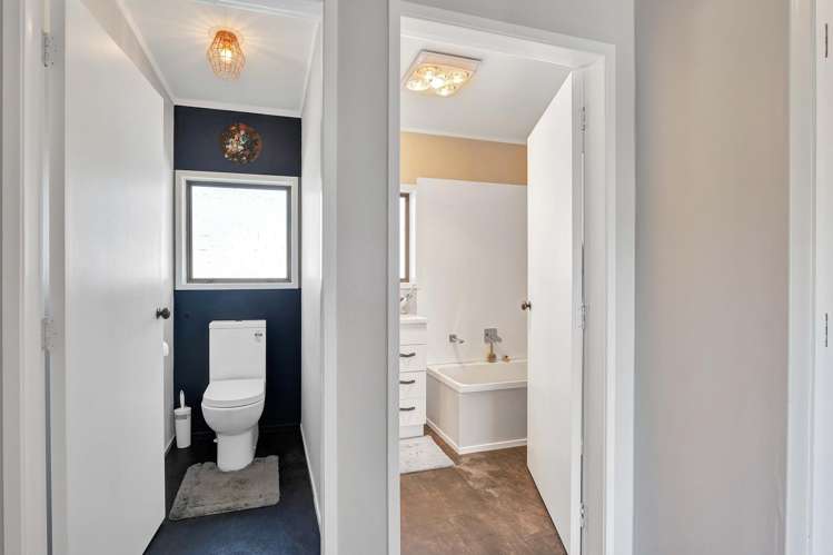 15 Brecon Road Stratford_9