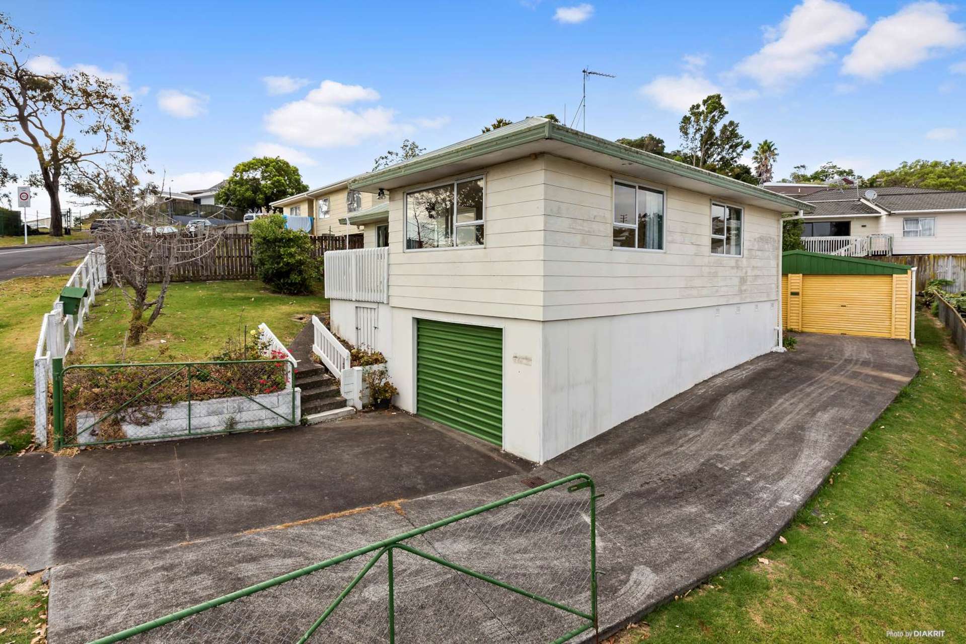 24 Lilburn Crescent Massey_0