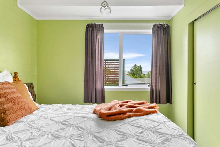 2/24 Charles Crescent Taupo_6