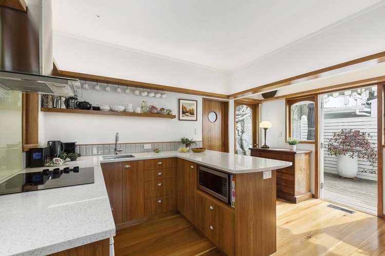 385 Karaka Bay Road Karaka Bays_16