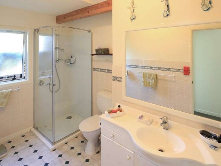 13 Tawa Street Oneroa_8