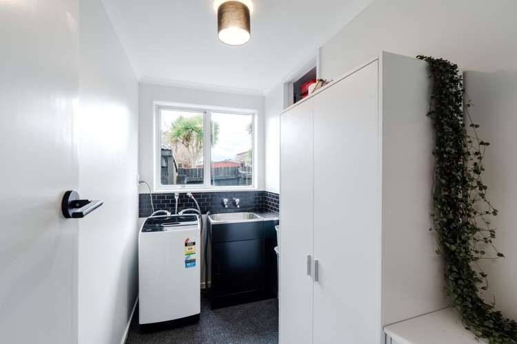 253 Pomona Street Strathern_24