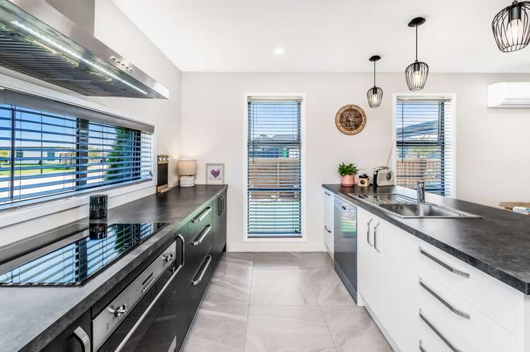 1 Longcot Drive Rolleston_19