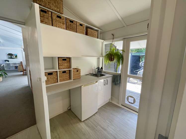 50 Matua Road Matua_32