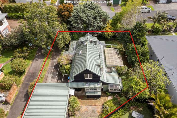 8 Rostrevor Avenue Epsom_19