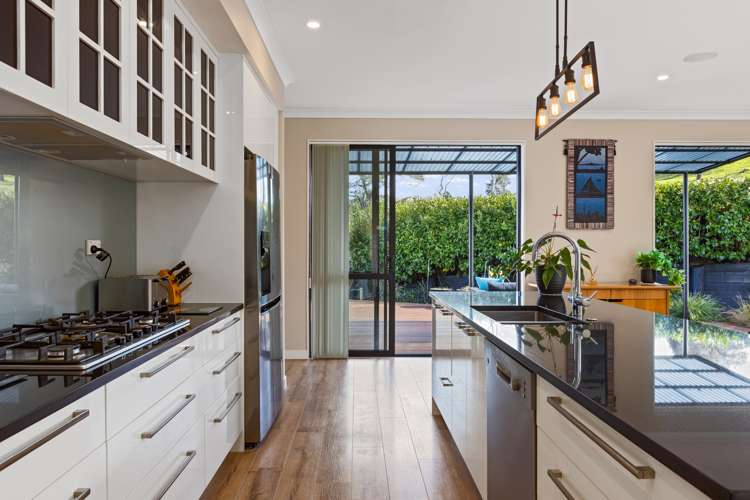 39 Syd Grant Crescent Orewa_8