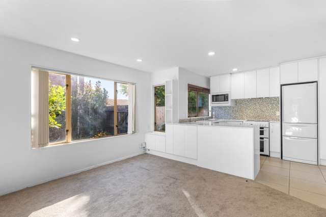 3/21 Elm Street 10016_4