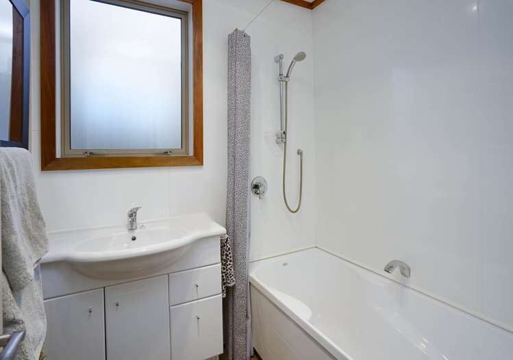 3 Toutouwai Place St Arnaud_10