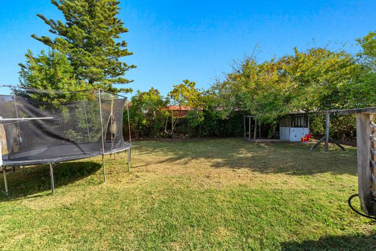 1 Sarona Avenue Glen Eden_14