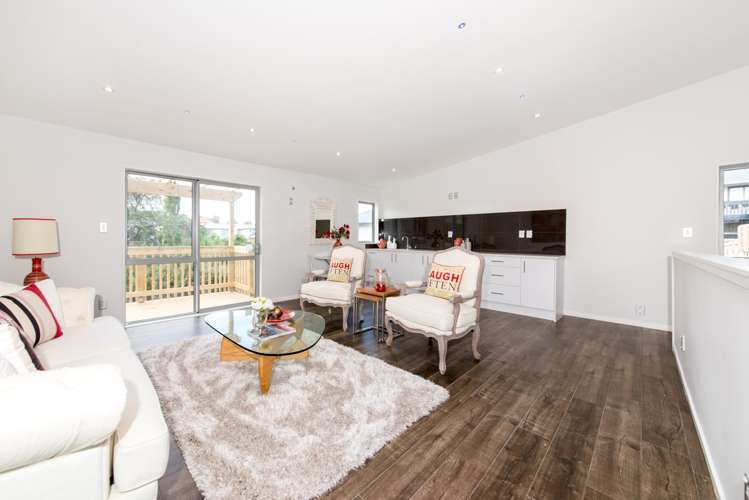 12a Woodglen Road Glen Eden_2