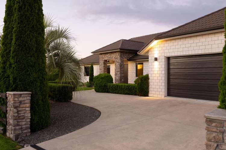 14 Shadbolt Drive Cambridge_34