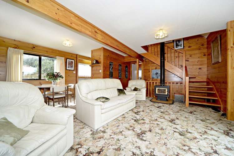 7 Cantua Close Totara Heights_3