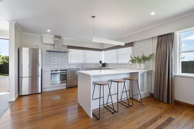 6 High Street Bulls_1