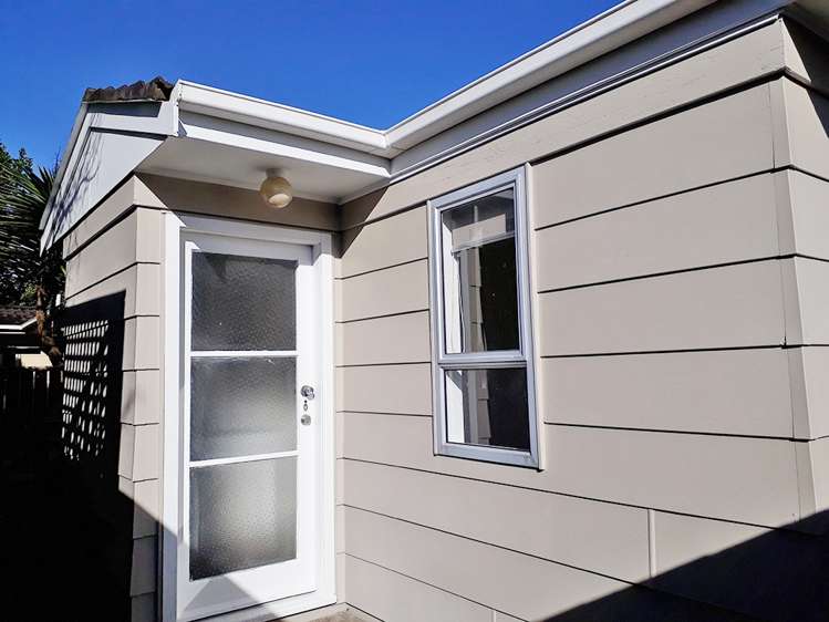 2/71 Spring Street 10051_11