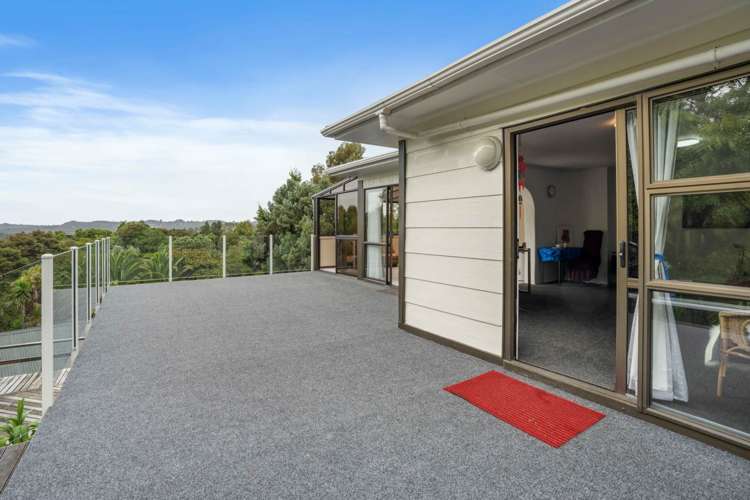 274 Forest Hill Road Waiatarua_19