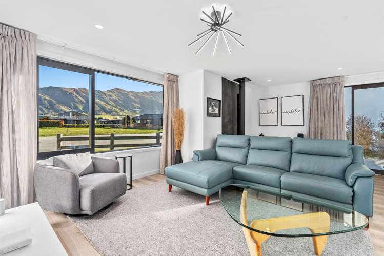 3 Wallace Place Wanaka_2