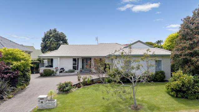 A Superb Northpark Offering|Botany College Zoned.