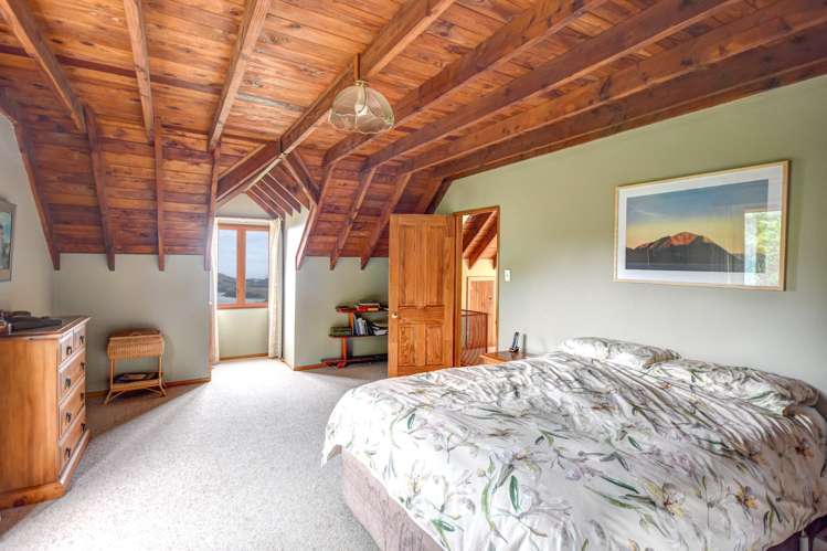80 Purakaunui Road Mihiwaka_21