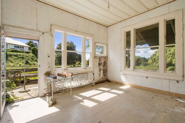 2 Abbott Road Waikino_8