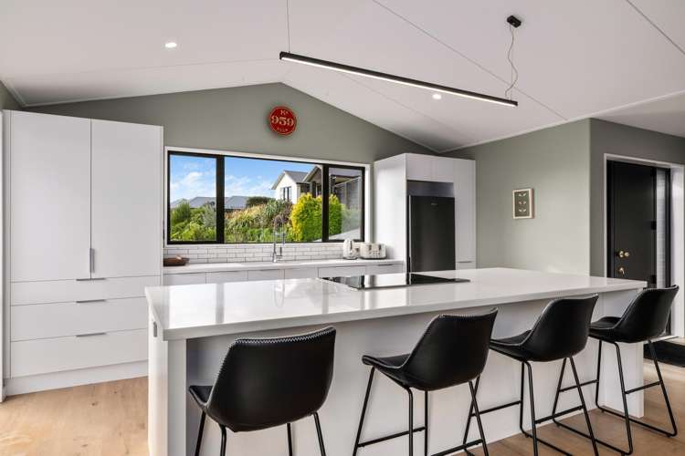 19 Golf View Close Fairhall_8