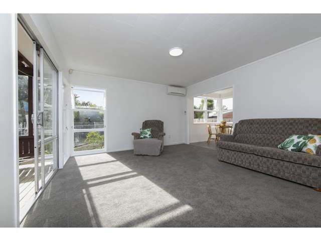 1/13b Inver Street Glen Eden_1