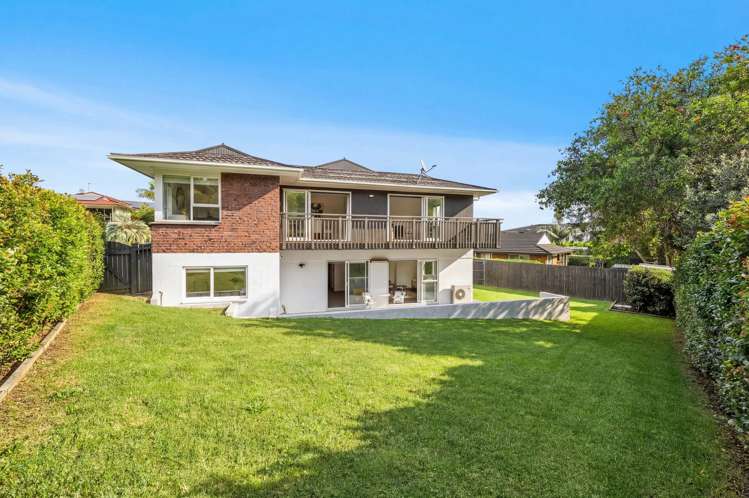 16 Andrea Place Sunnyhills_31