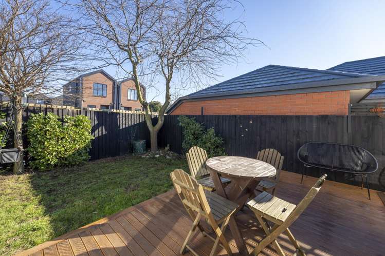 73 Avalon Street Richmond_13