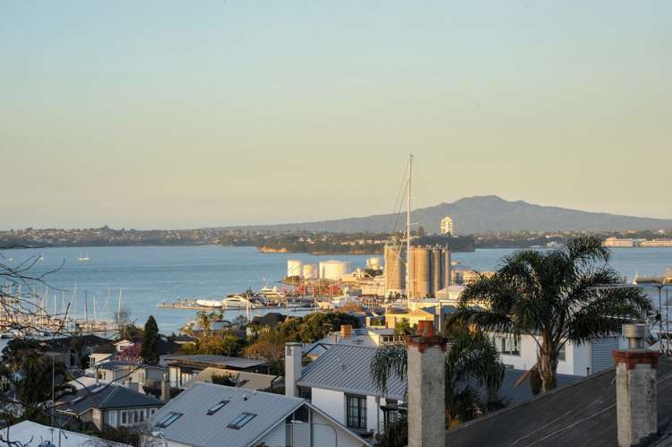 2/5 Seymour Street Saint Marys Bay_8