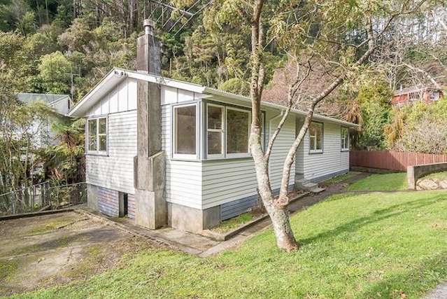 73 Elmslie Road Pinehaven_1