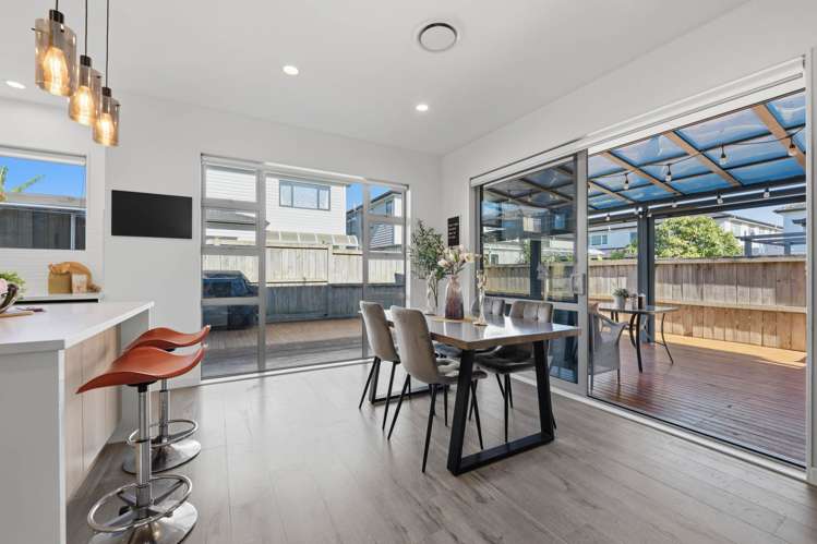 70 Hughs Way Flat Bush_6